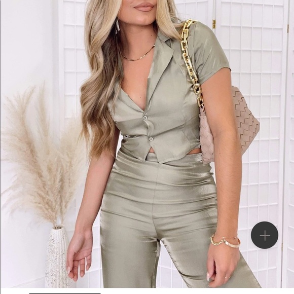 Lane 201 Set - Picture 2 of 5